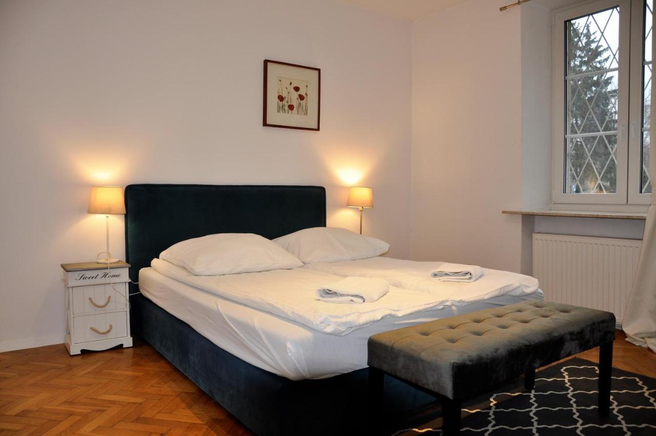 Prudentia Apartments Brzozowa Warschau Buitenkant foto